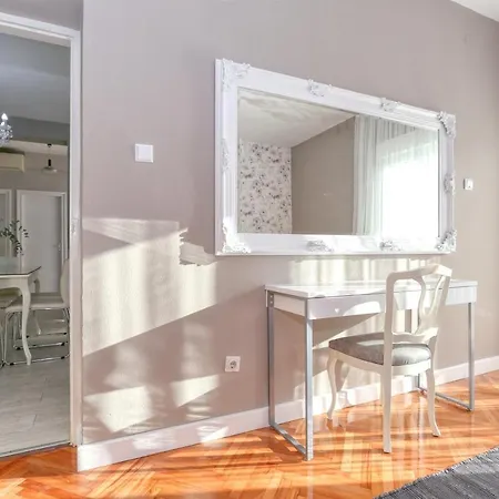 Hacienda Mia With Pool,bbq,free Parking Ζαντάρ