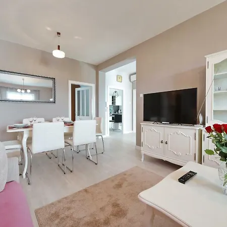 Hacienda Mia With Pool,bbq,free Parking Tatil Evi *