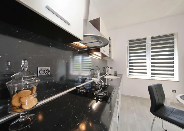 Hacienda Mia With Pool,bbq,free Parking * ザダル